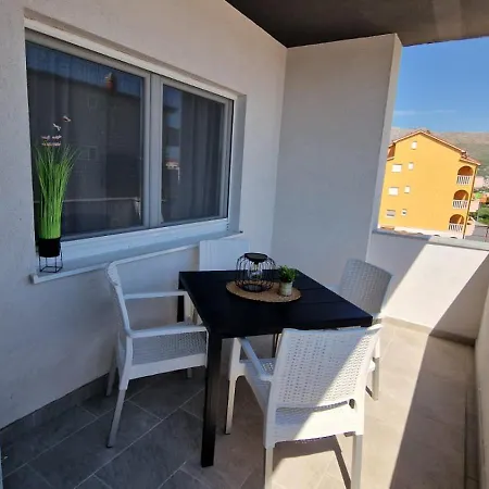 Charming Eva Apartamento Split