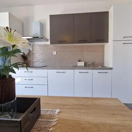 Charming Eva Apartment Split